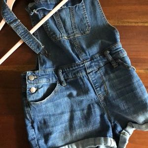 denim overall shorts